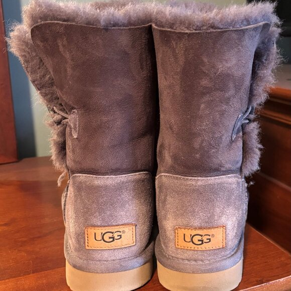UGG Australia Women's Bailey Button II, Size 8, Nightfall - Picture 4 of 6